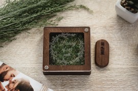 Коробочка деревянная  Joom Plus Glass для флешки
