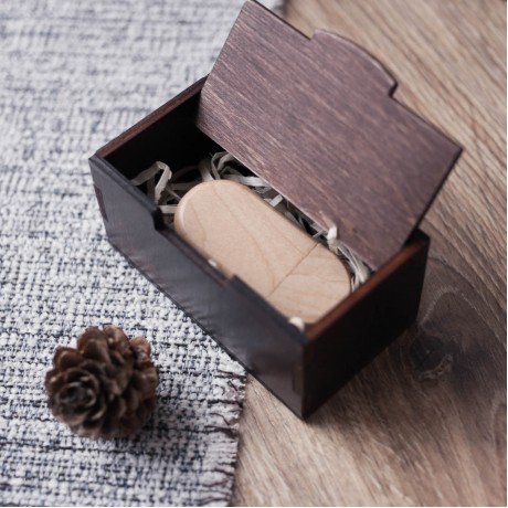 Подарочная коробочка  Simple под флешку или украшения