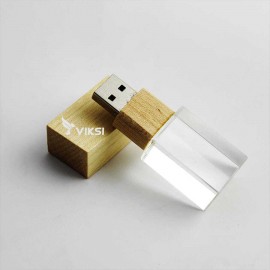 Флешка деревянная Glass