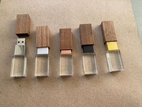 Флешка скляна Metal-Glass-Wood